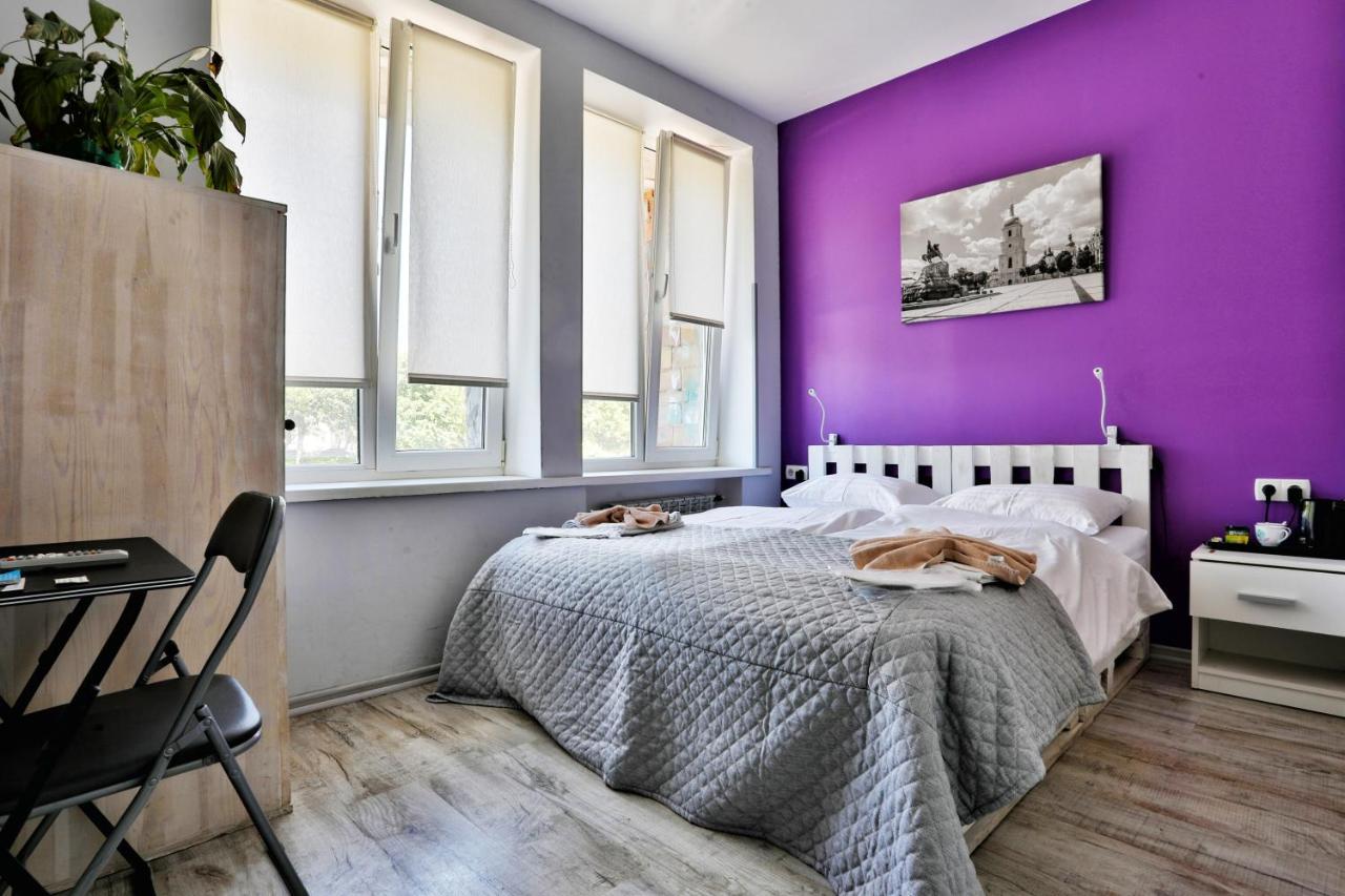 Light Life Hostel Kiev Bagian luar foto