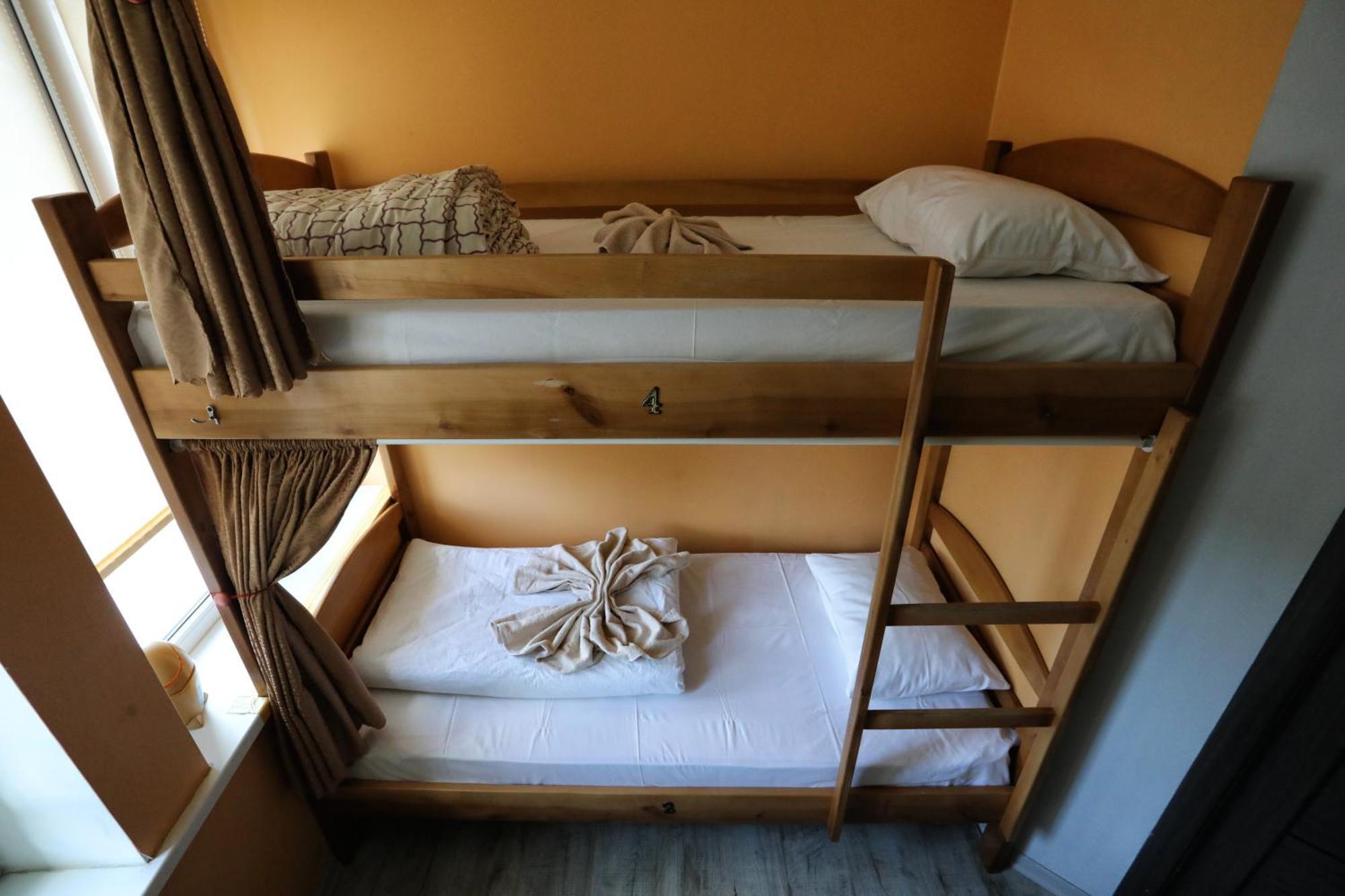 Light Life Hostel Kiev Bagian luar foto